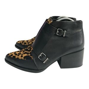 Circus Sam Edelman
Black Leather "Reese" Boot Calf Skin Monk Buckle Size 9.5M